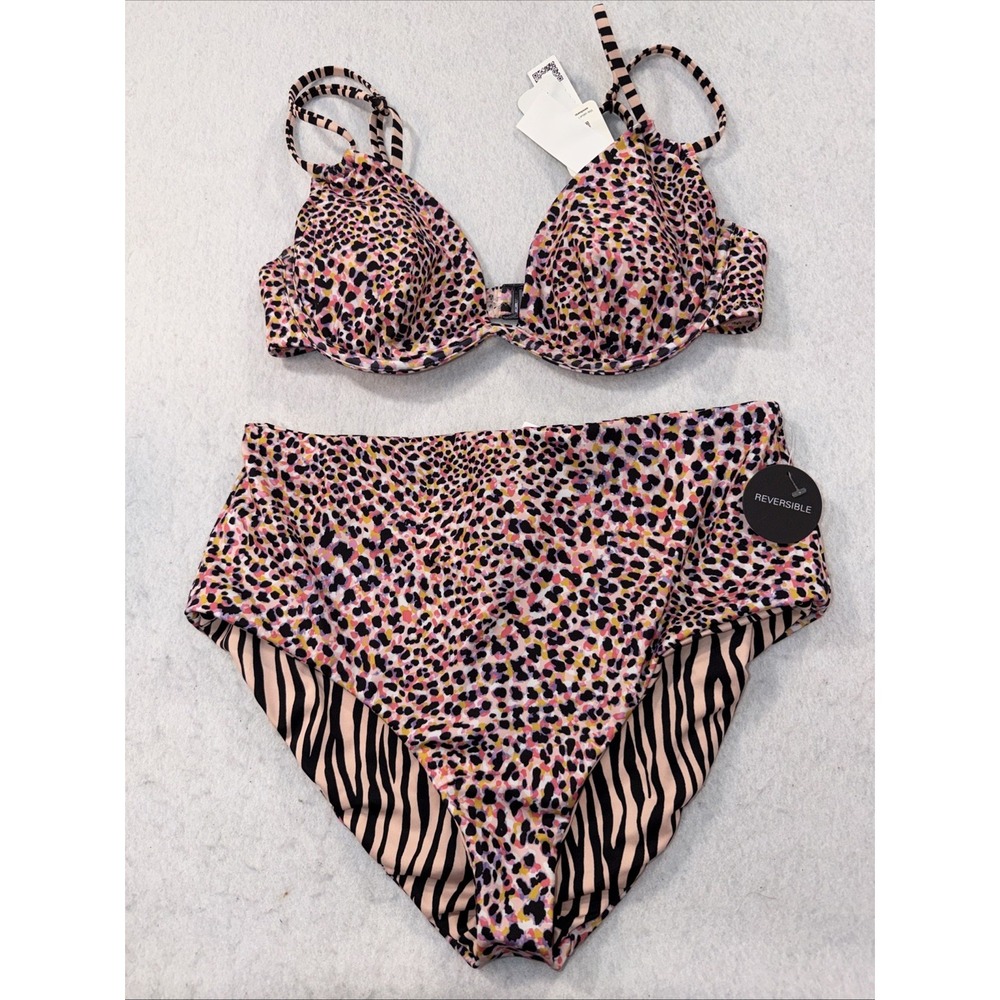 Sanctuary Bathing Suit Reversible 2 piece Large Top & Bottom Padded Cup Wire
